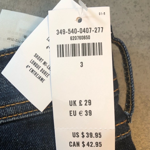 Hollister Jean shorts - Picture 4 of 5